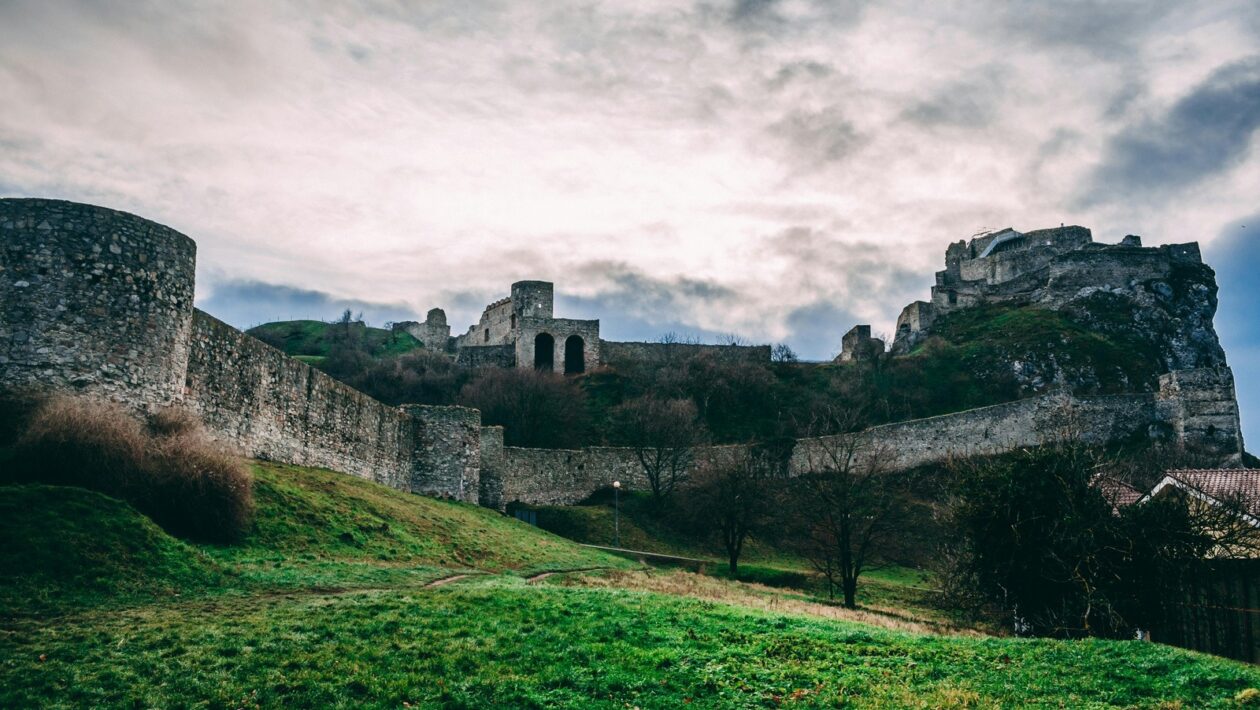 Registrácia adresy po príchode: Kde, kedy a aké doklady sú vyžadované